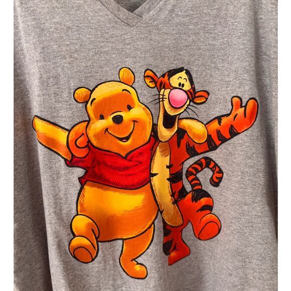 Vintage, late 1900s-early 2000s Winnie the Pooh Top w/ Tigger Graphics Women 2xl - Picture 2 of 11